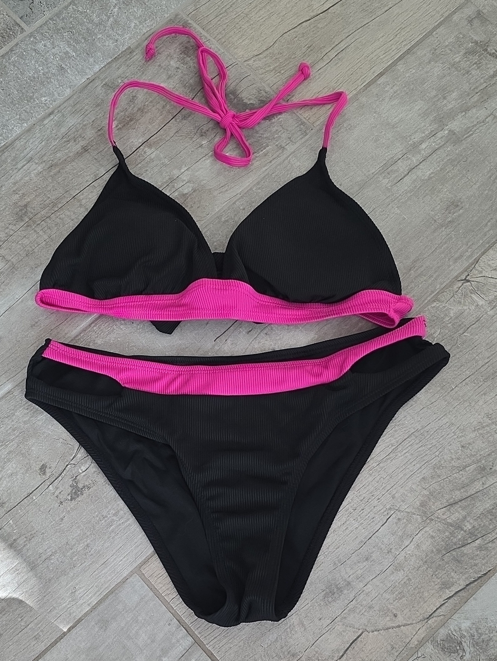 NWOT Black & Hot Pink Women's Two-Piece Bikini Swim Set